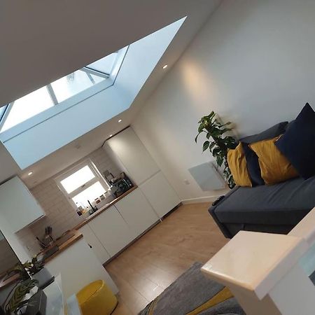 1 Bedroom Modern Duplex Southampton Exterior foto